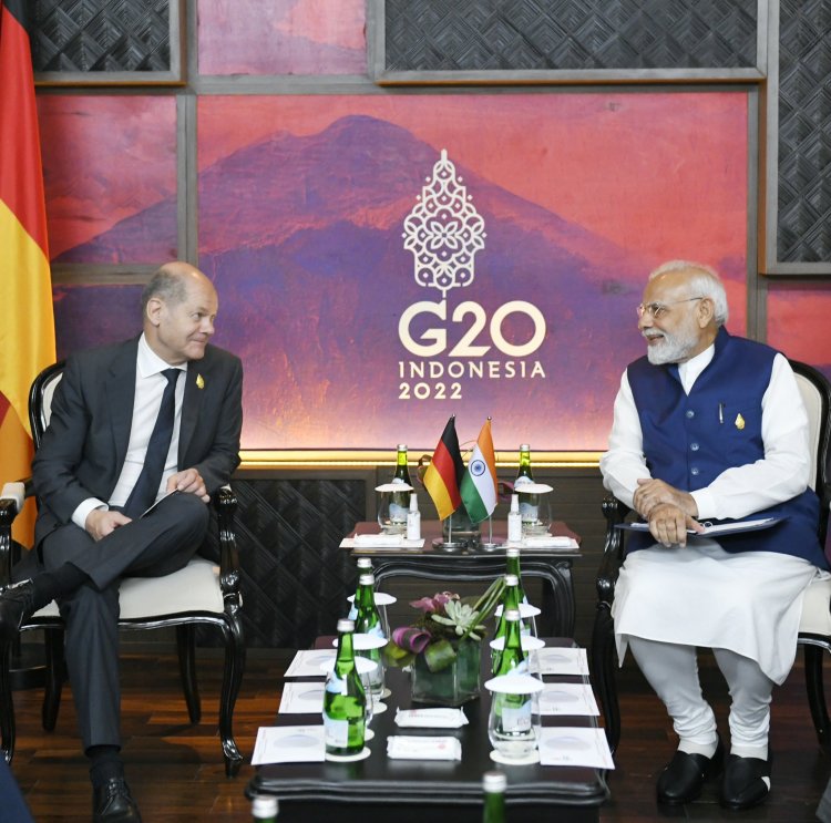 प्रधानमंत्री नरेंद्र मोदी की जर्मन चांसलर ओलाफ शोल्ज के साथ ‘फलदायी’ वार्ता