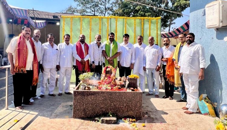Srirangam performed Special pujas at pochamma temple