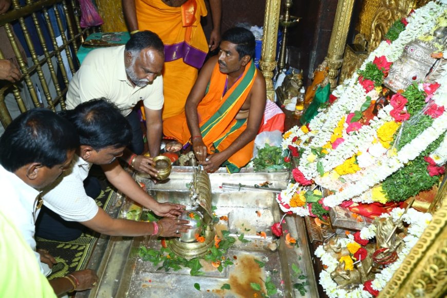 Jagga made darshan Jaraa Sangram temple ocassion of Mahashivratri
