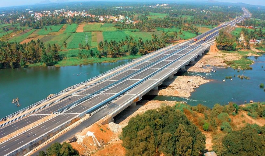प्रधानमंत्री नरेंद्र मोदी ने 118 किमी. लंबे बेंगलुरु-मैसुरु एक्सप्रेसवे का उद्घाटन किया