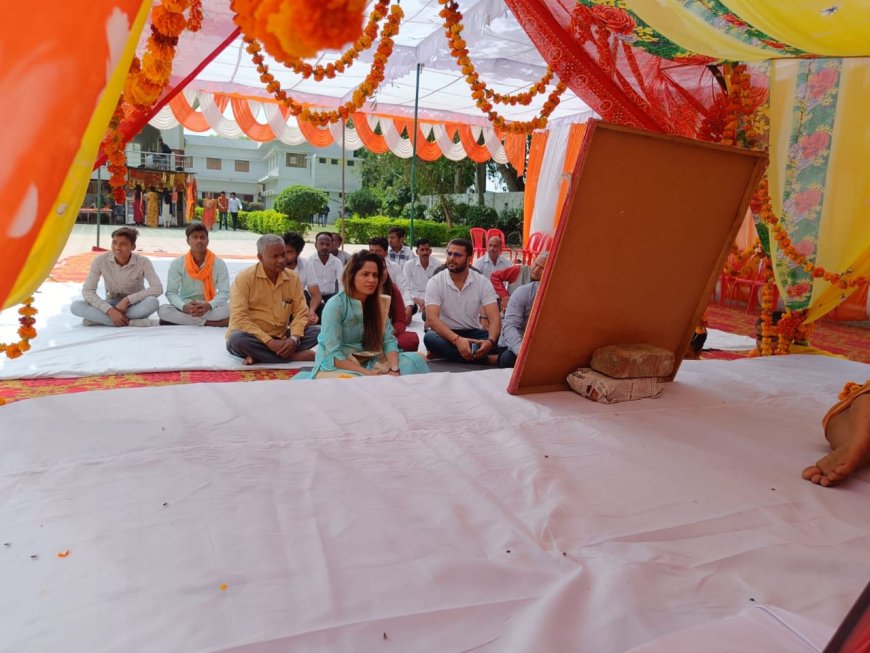हरदोई के प्रसिद्ध राम जानकी मंदिर पर एसडीएम सदर ने शुरू कराया अखंड पाठ