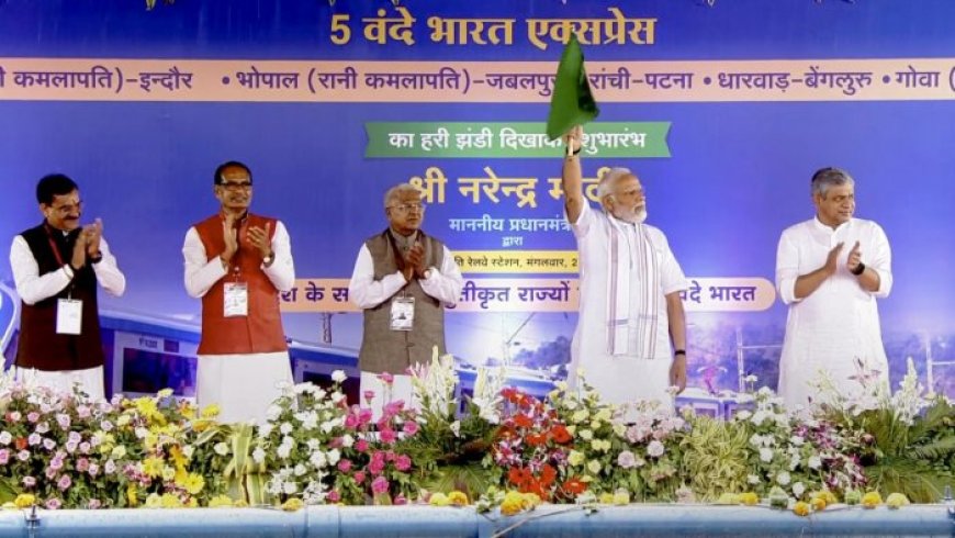 मप्र : प्रधानमंत्री नरेंद्र मोदी ने पांच वंदे भारत ट्रेनों को दिखाई हरी झंडी