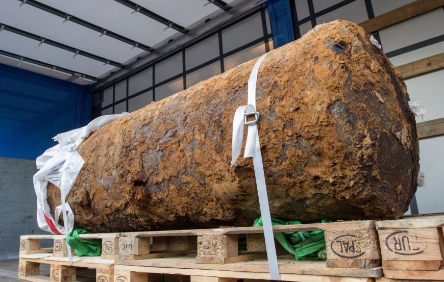 पोलैंड में मिला दूसरे विश्व युद्ध का 250 किलो वजन का बम