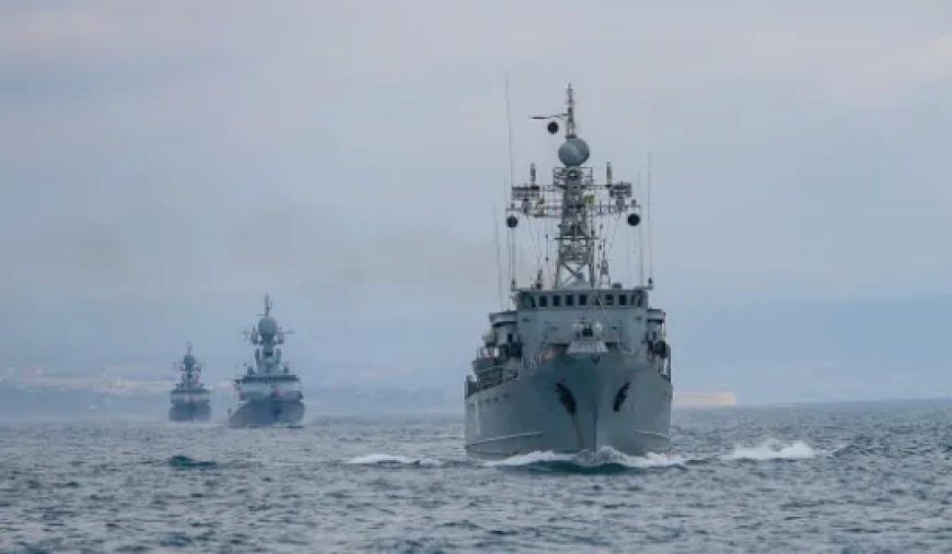 रूसी युद्धपोतों ने चीनी नौसेना के साथ किया अभ्यास