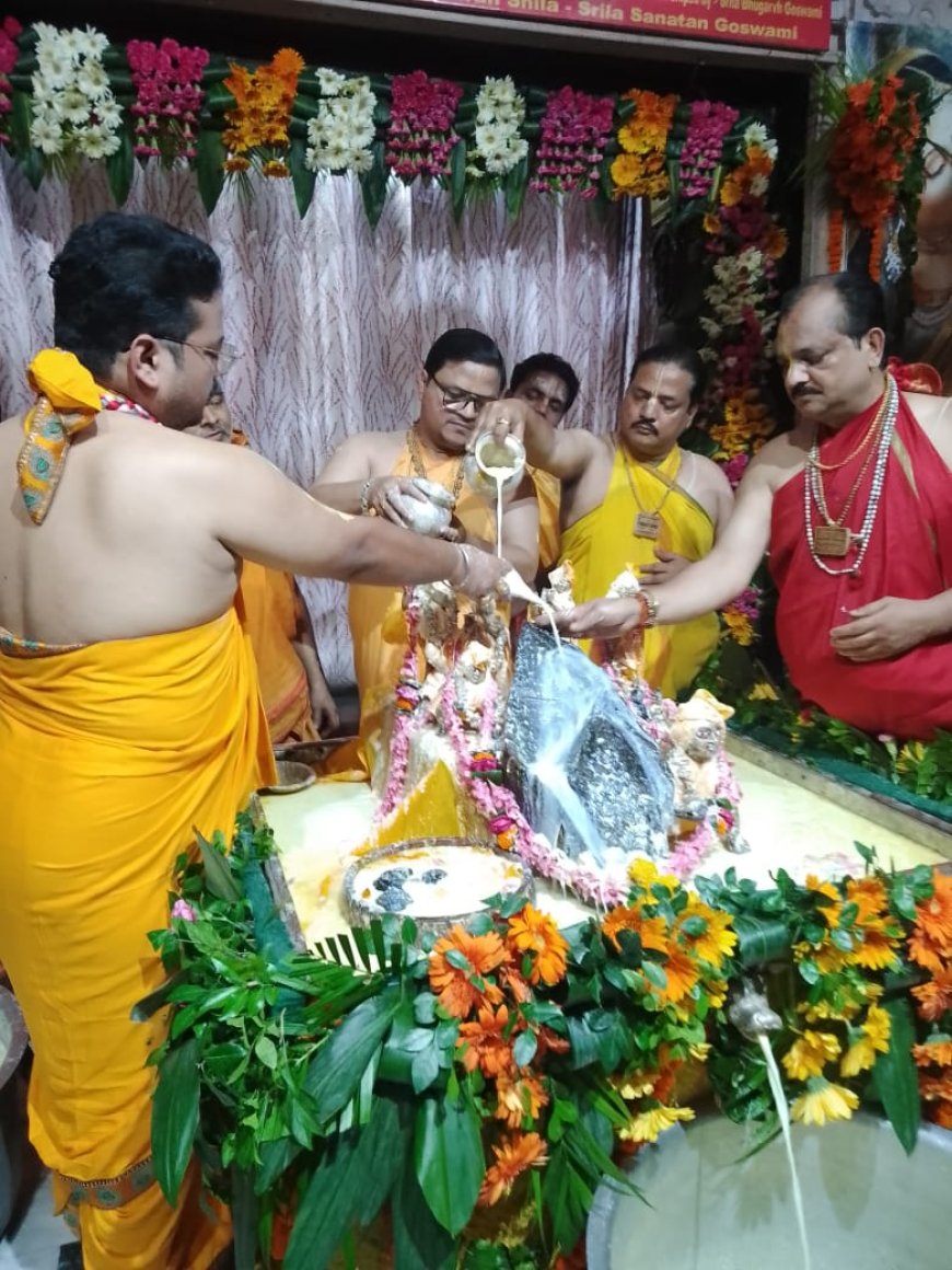 प्राचीन ठाकुर श्रीराधा दामोदर मन्दिर में धूमधाम से मनाया गया श्रीकृष्ण जन्माष्टमी महोत्सव