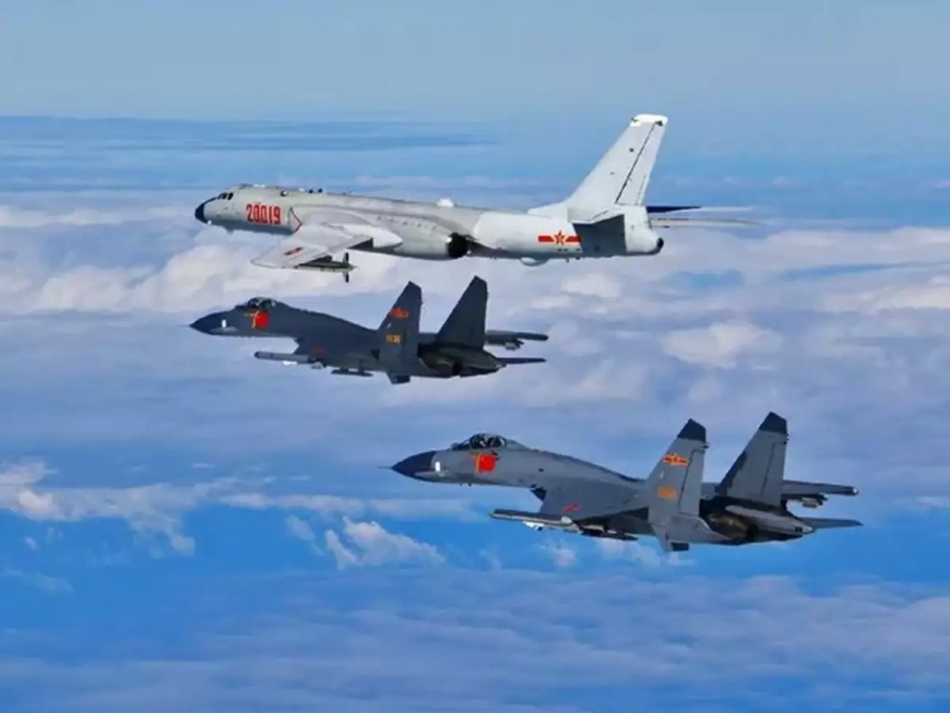 24 घंटे के अंदर हवाई सीमा के पास दिखे चीन के 103 लड़ाकू विमान