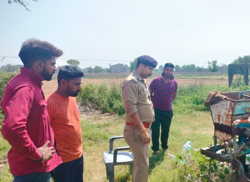 आबकारी निरीक्षक क्षितिज कुमार ने अवैध एवं जहरीली शराब का सेवन न करने के लिए जागरूक किया