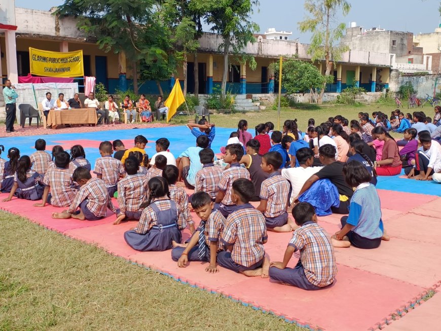 ग्लेरिंग पब्लिक स्कूल में आज प्रातः सभा में लोह पुरुष सरदार वल्लभभाई पटेल के जन्मदिवस को राष्ट्रीय एकता दिवस के रूप में मनाया गया