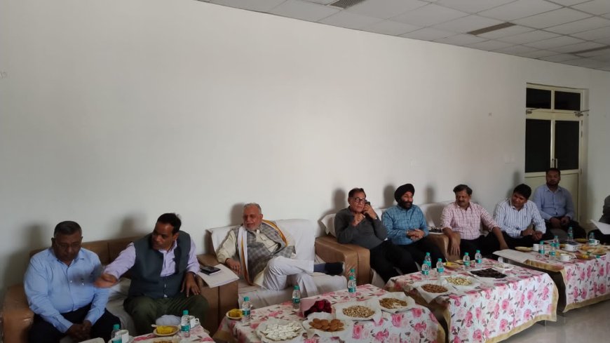 अटल बिहारी वाजपेई प्रेक्षागृह शाहजहांपुर समिति की बैठक संपन्न