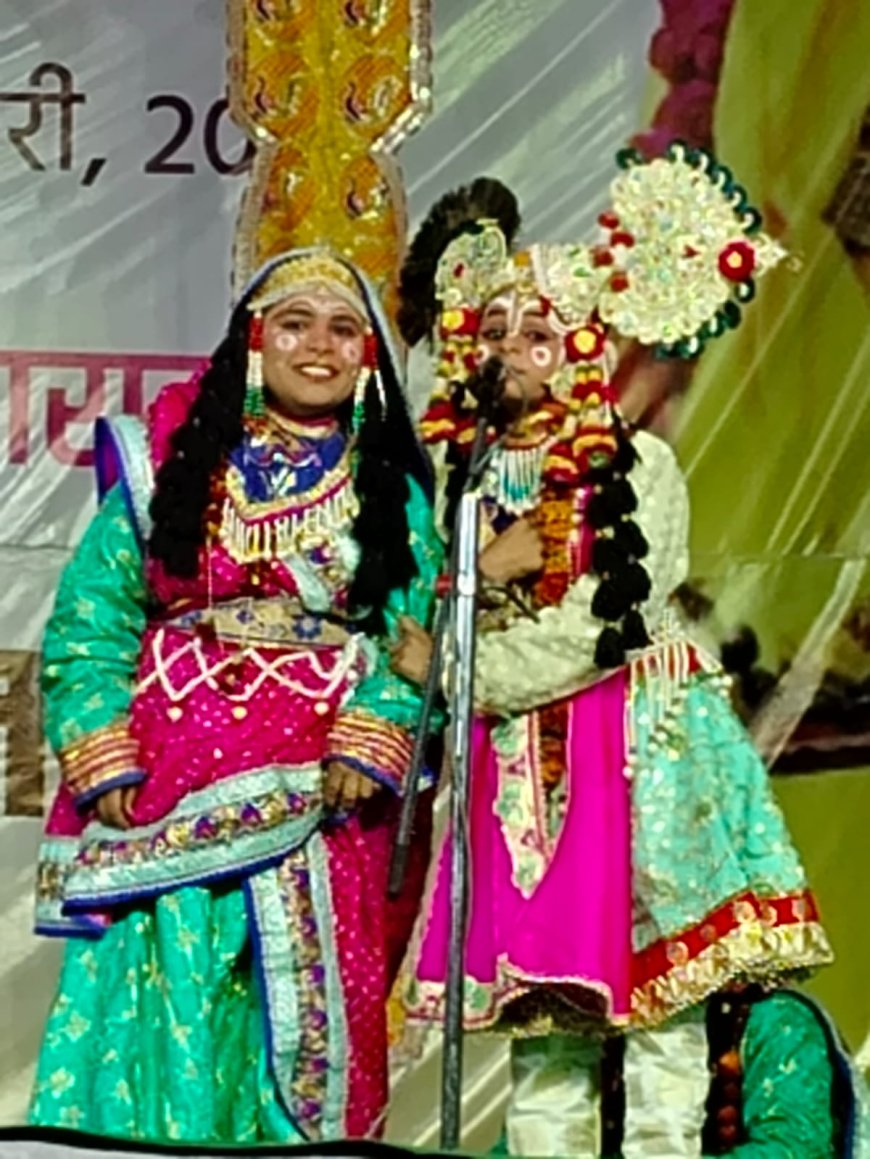 आचार्य कुटी गौ शाला पर विश्व प्रसिद्ध रासलीला शुरू, प्रथम दिवस निकुंज लीला का शानदार हुआ मंचन, सैकड़ो की संख्या में लोग हुए शामिल
