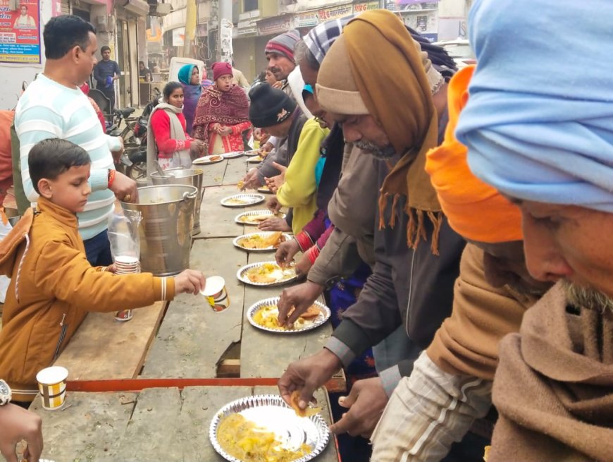 अयोध्या के राम मंदिर में आज भगवान राम की प्राण प्रतिष्ठा बड़े धूम धाम के साथ की जा रही