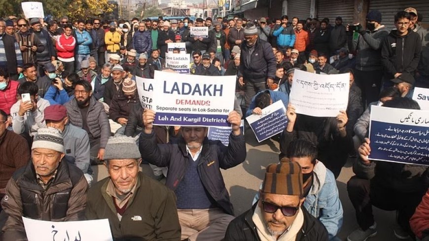 लद्दाख के लिए पूर्ण राज्य, छठी अनुसूची में शामिल करने की मांग