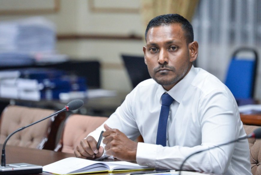 सरेआम चाकूबाजी का शिकार बने मालदीव के महाभियोजक हुसैन शमीम