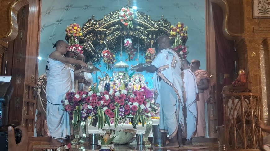 चंद्रोदय मंदिर में हर्षोउल्लास के साथ मना नित्यनांद त्रयोदशी महोत्सव