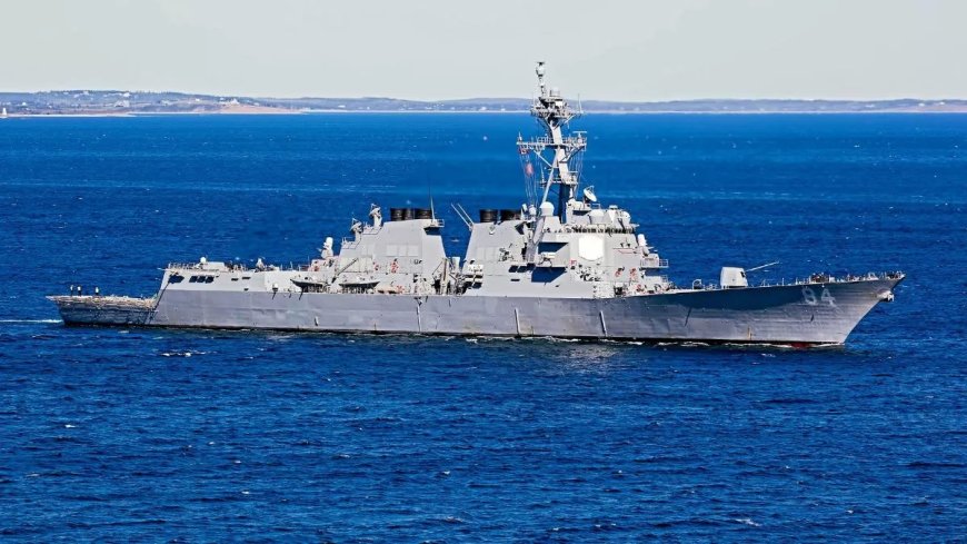 लाल सागर में अमेरिकी युद्धक जहाजों पर मिसाइल हमला
