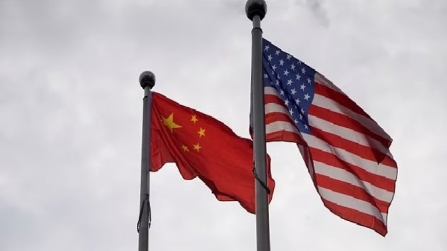 अमेरिका और चीन के शीर्ष नौसेना अधिकारियों ने की बैठक
