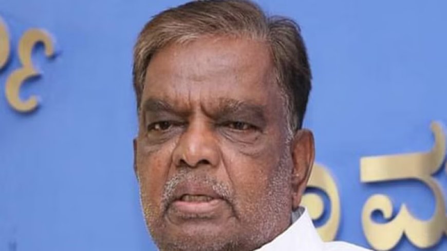पूर्व केंद्रीय मंत्री श्रीनिवास के निधन पर कर्नाटक में आज रहेगी छुट्टी