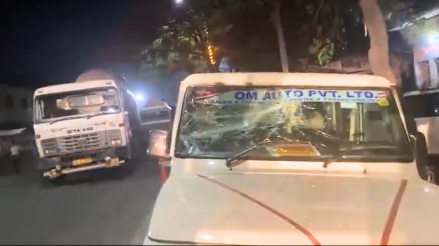 अमेठी में कांग्रेस दफ्तर के बाहर खड़े वाहनों में तोड़फोड़, पुलिस बल तैनात