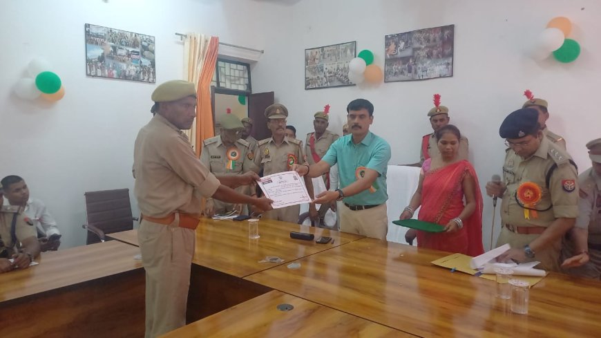जिलाधिकारी ने प्रदान किये अनुकम्पा आधारित नियुक्ति पत्र