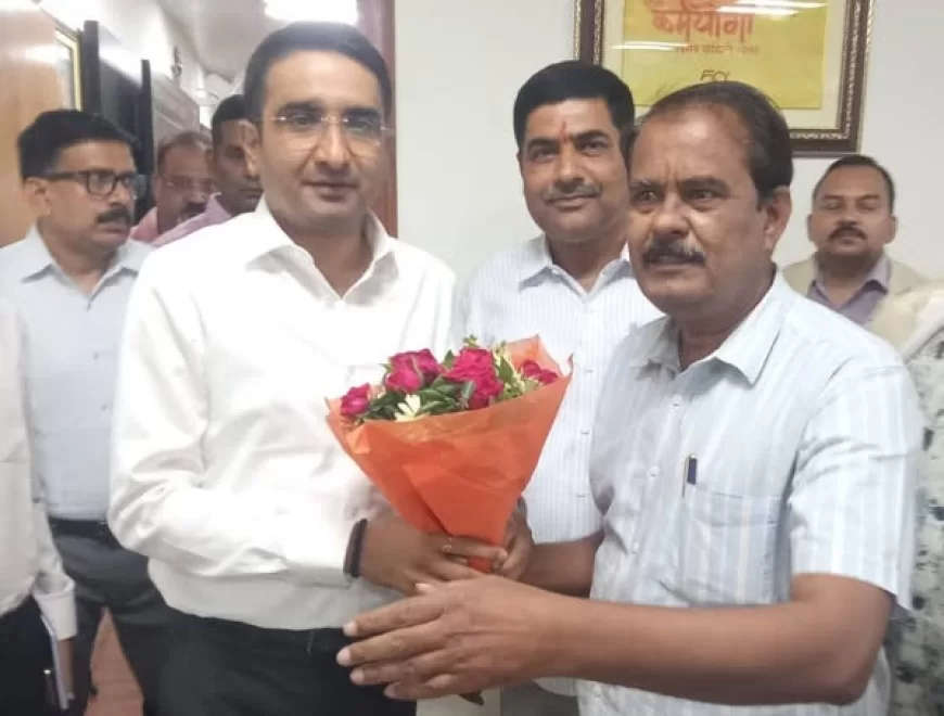सूचना निदेशालय में सबका साथ सबका विकास के तहत भेदभाव रहित व्यवस्था लागू करने की तैयारी!