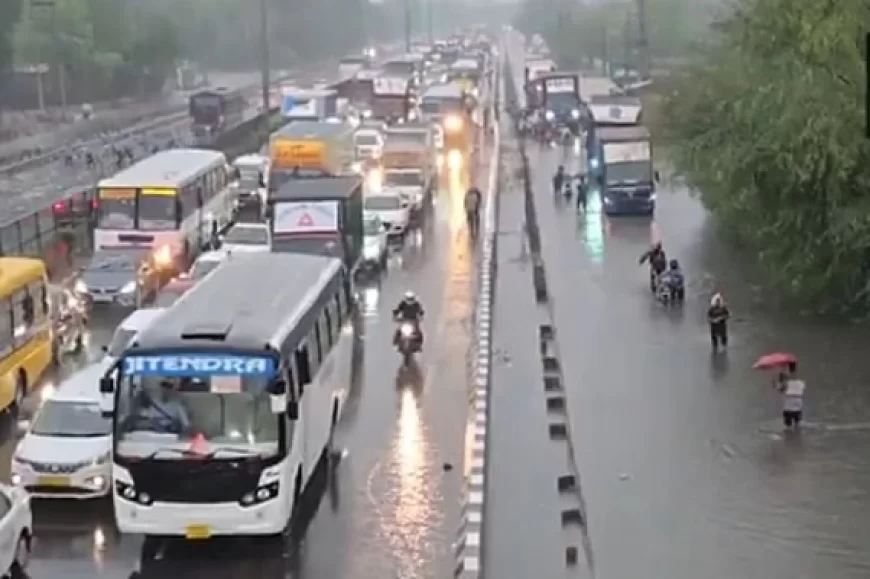दिल्ली-एनसीआर में आंधी के साथ मूसलाधार बारिश से बिगड़े हालात, 100 से ज्यादा उड़ानें प्रभावित
