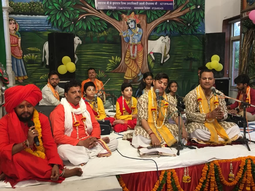 दीप प्रज्ज्वलन के साथ प्रारंभ हुआ ब्रज धाम आश्रम का तेरहवां वार्षिकोत्सव