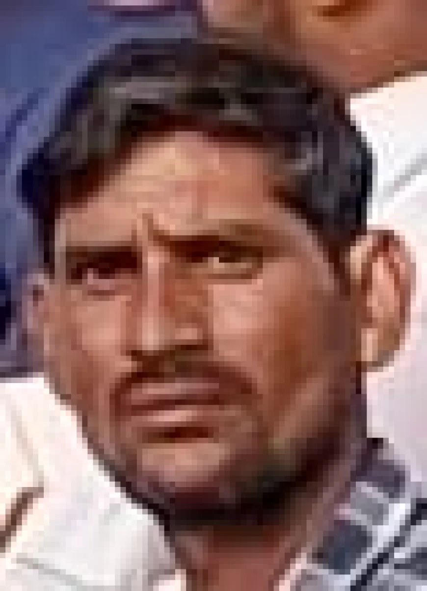 बिखर गया परिवार, बिक गए जेवर, खेत रख दिए गिरवी, लुट सा गया बेचारा फिर भी नहीं बची संविदा वाली नौकरी