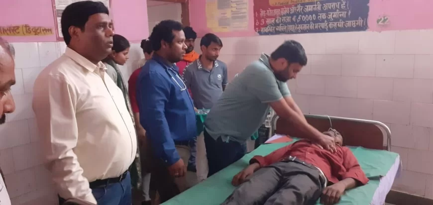 सामु० स्वा० केन्द्र में मॉक ड्रिल आयोजन कर आपात चिकित्सा व्यवस्था का किया गया परीक्षण, दिखाए गए घायलों का त्वरित उपचार कर डाक्टरों की टीम ने दिखाया इमरजेंसी ट्रीटमेंट का तरीका