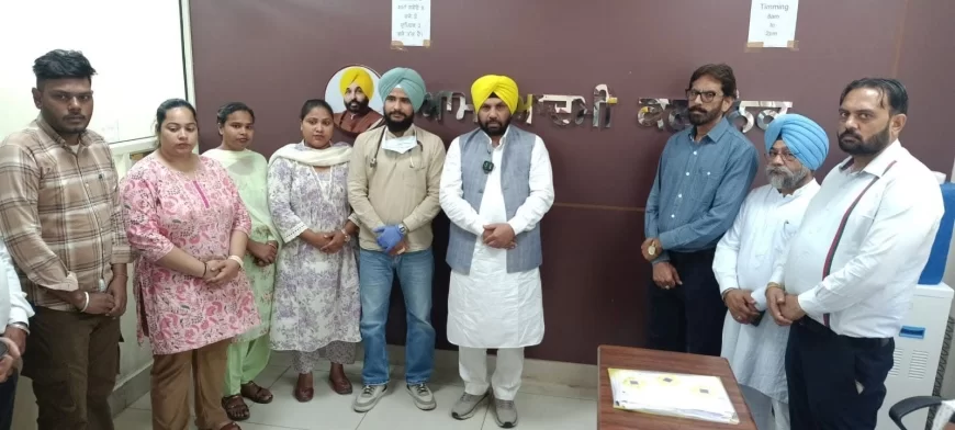 ईटीओ ने जंडियाला में आम आदमी क्लीनिक का औचक निरीक्षण किया, फिजियोथेरेपी सेंटर जल्द ही खोला जाएगा, बाबा हंडाल जी के जन्मोत्सव पर भक्तों को बधाई
