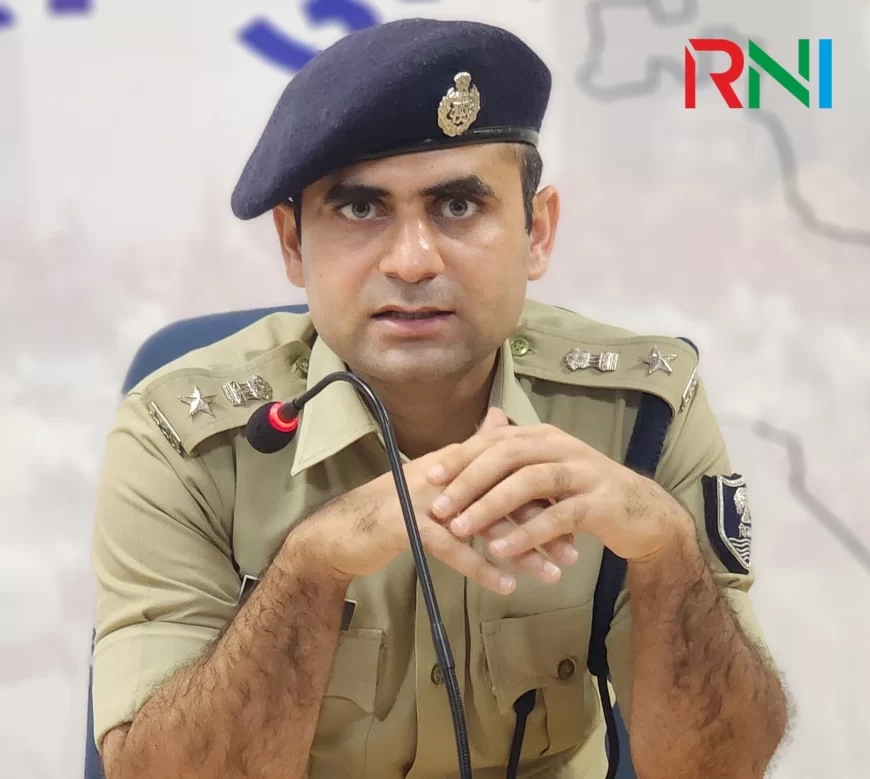 नवादा में लापरवाही बरतने के आरोप में पीटीसी सिपाही लाइन हाजिर