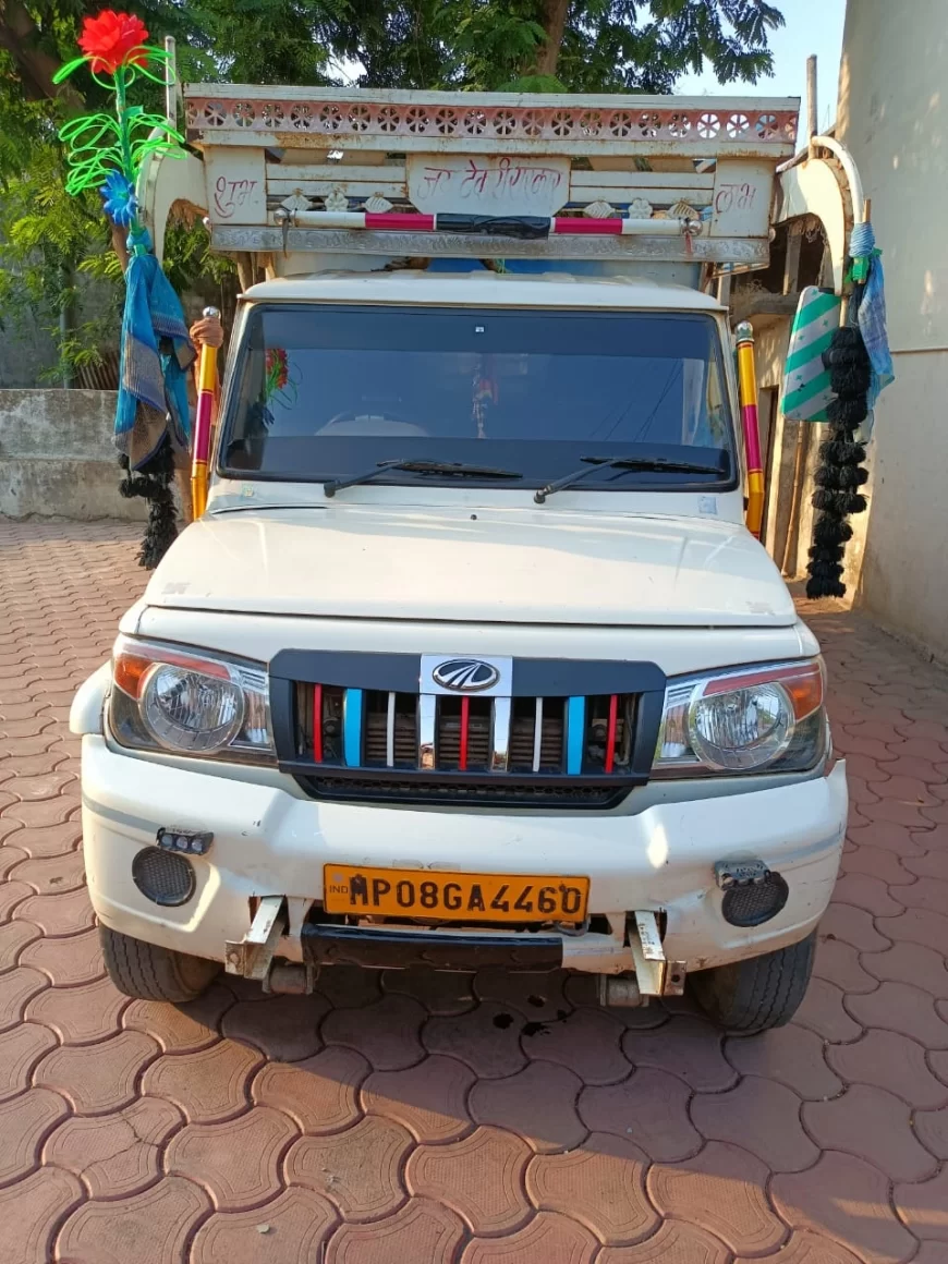 नानाखेडी क्षेत्र में ट्रक से चोरी के मामले में गुना कोतवाली पुलिस की कार्यवाही, चोरी में पिकअप चालक गिरफ्तार कर चोरी गया सामान किया बरामद