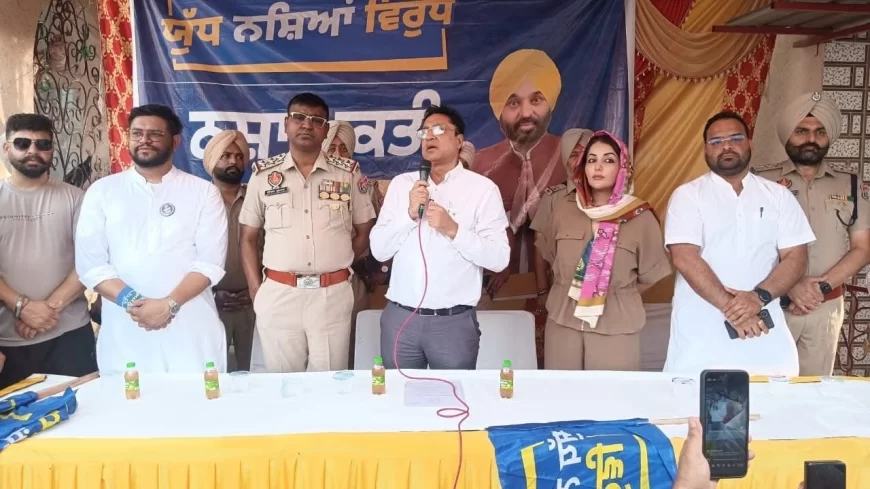 विधायक डॉ. गुप्ता, डॉ. संधू, डॉ. निजर और विधायक जीवन जोत कौर ने नशा मुक्ति यात्रा का नेतृत्व किया
