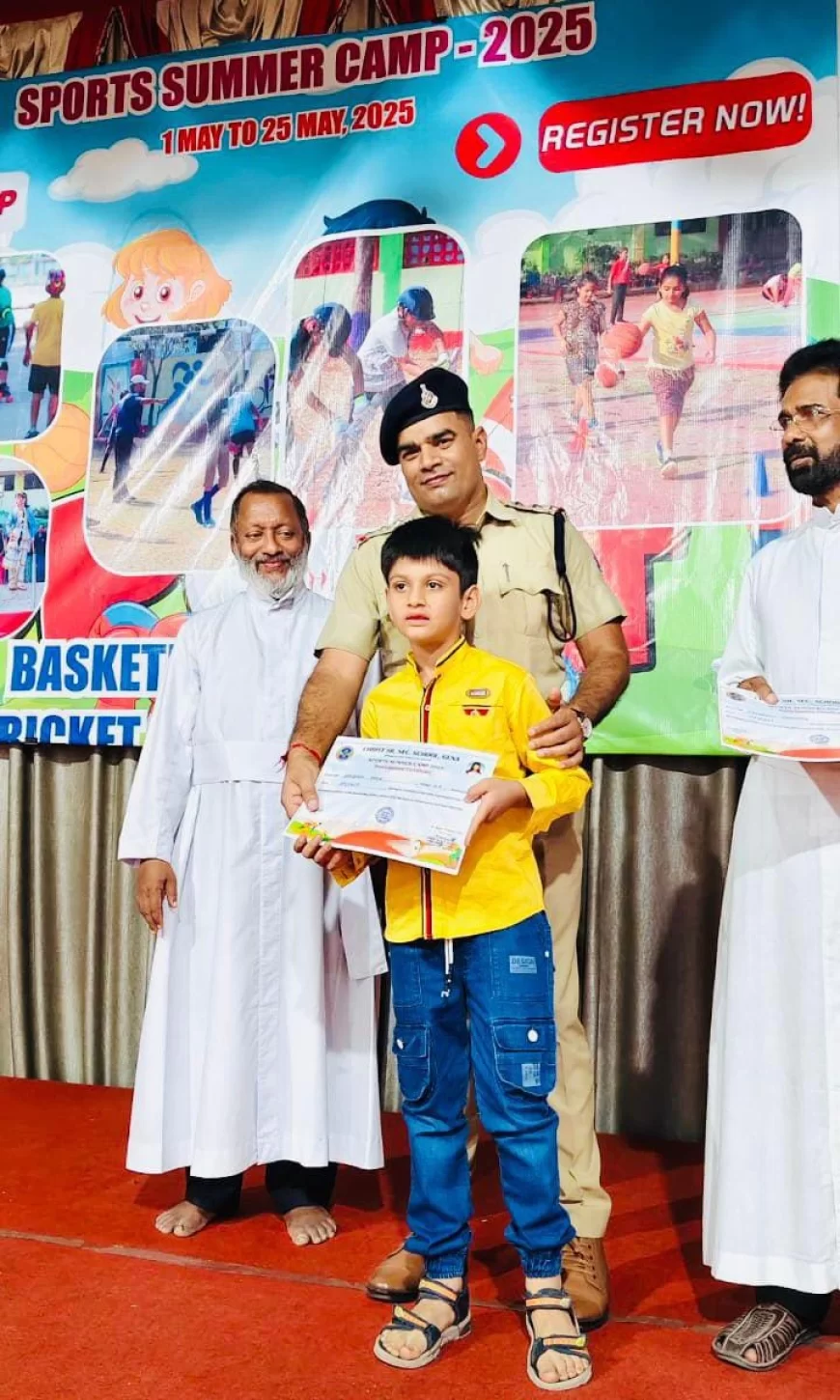 निजी विद्यालय में समर कैंप समापन अवसर पर सड़क सुरक्षा व यातायात जागरूकता विषय पर आयोजित हुई कार्यशाला, यातायात थाना प्रभारी ने विद्यार्थियों को दिए जीवनरक्षक सुझाव