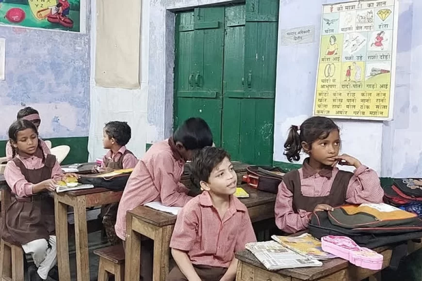 यूपी: प्रदेश के 10 हजार प्राइमरी स्कूलों को मिलेंगे पर्याप्त शिक्षक, आठ साल के बाद तबादला नीति का होगा फायदा